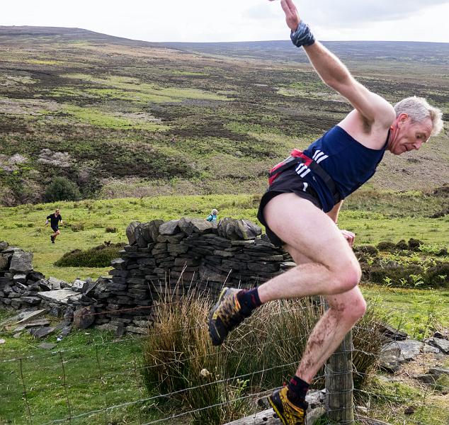 D06041513.jpg - OLYMPUS DIGITAL CAMERA